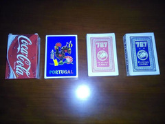 4 baralhos/jogos de cartas novos.